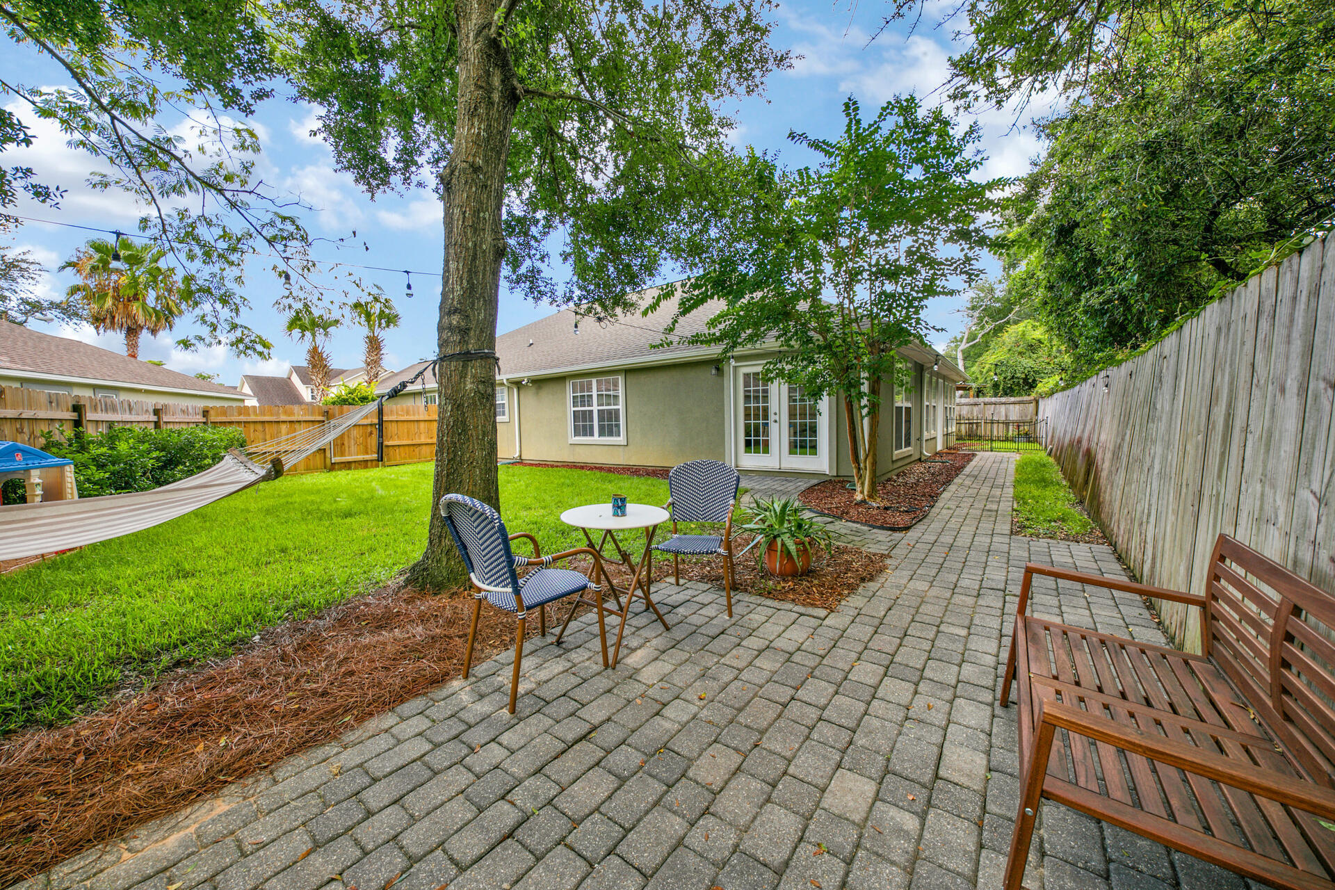 SUMMER PLACE - Residential