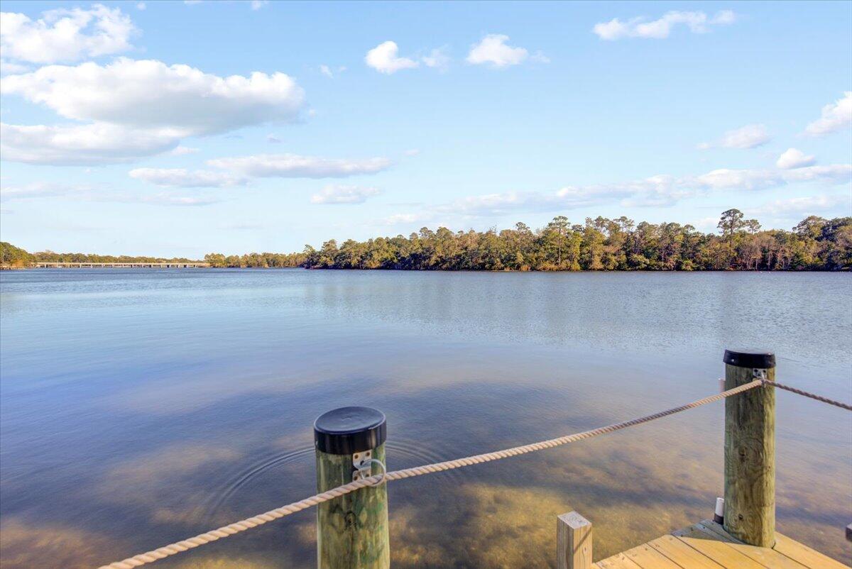 HIDDEN COVE T/H - Residential