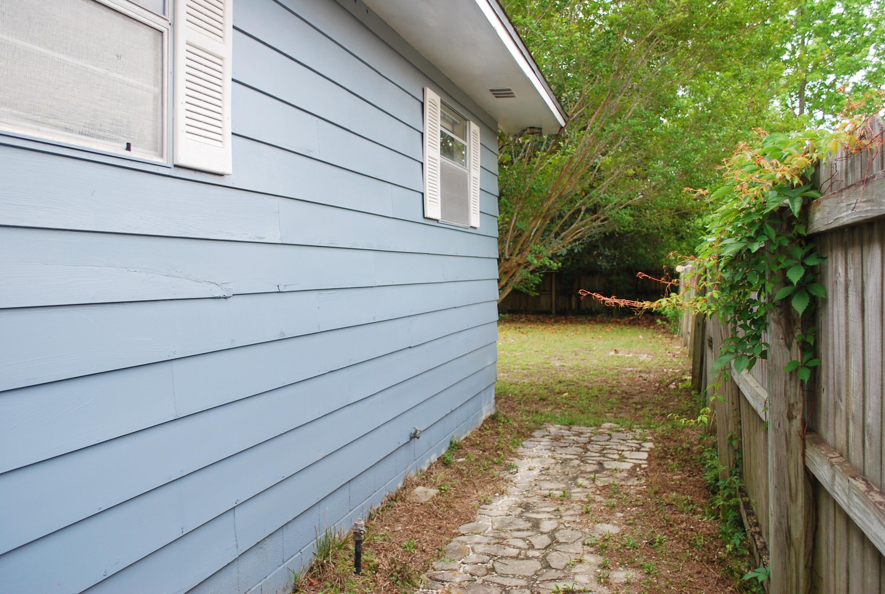 WYNNEHAVEN BEACH ESTATES - Residential