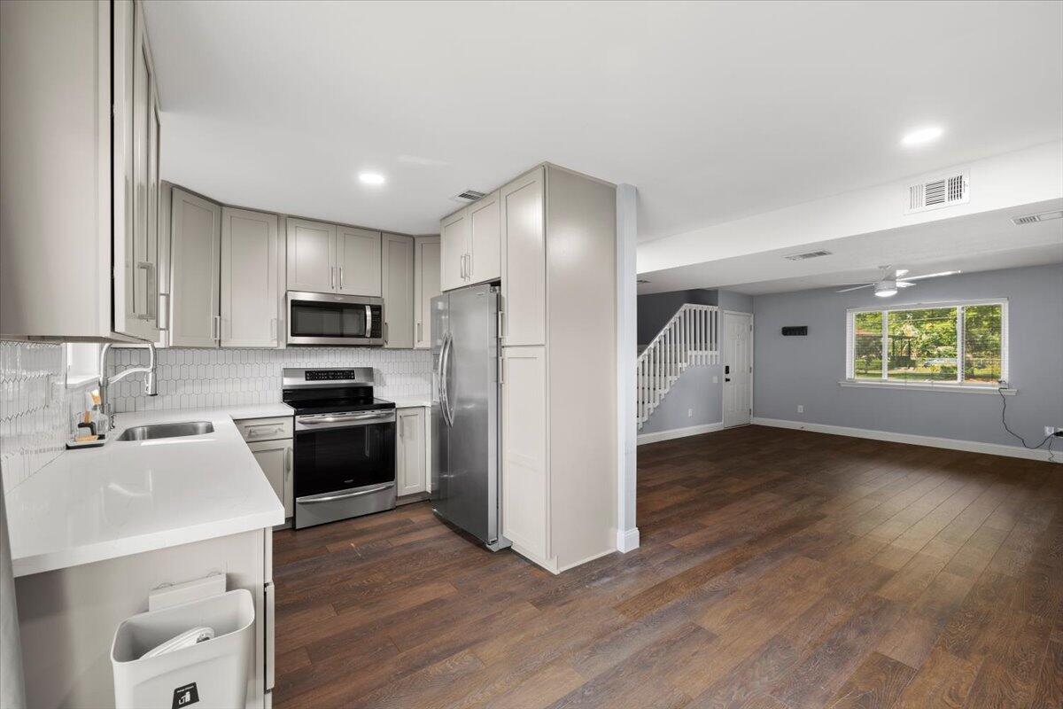 HABITAT - Residential Lease