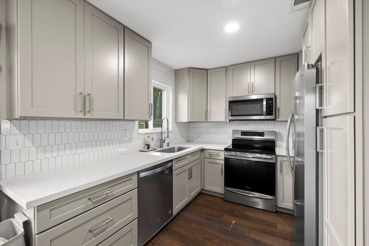 HABITAT - Residential Lease