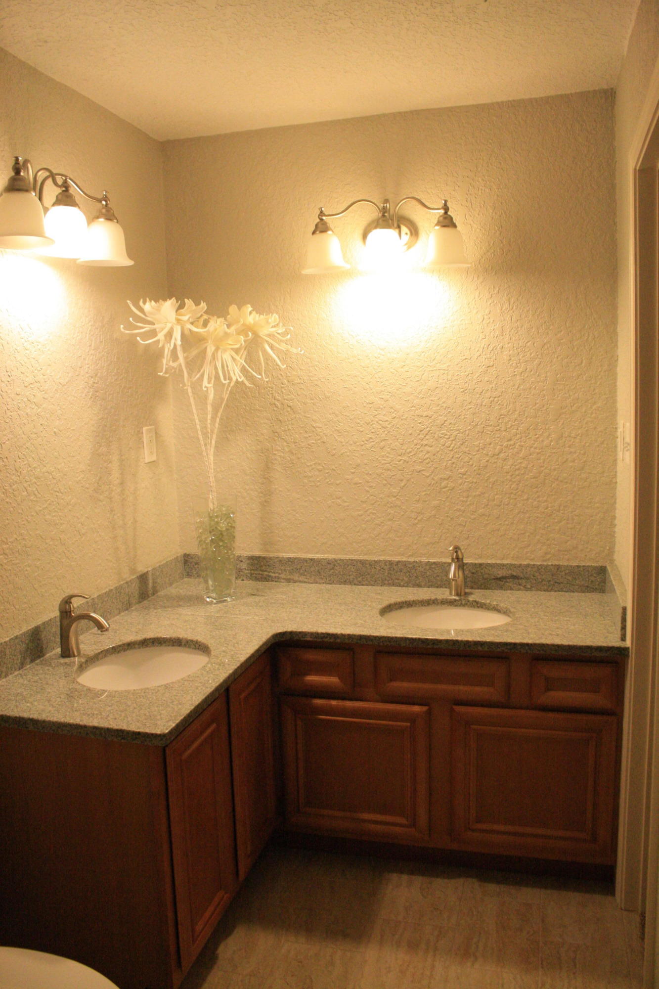 PINEWOOD ESTATES - Residential