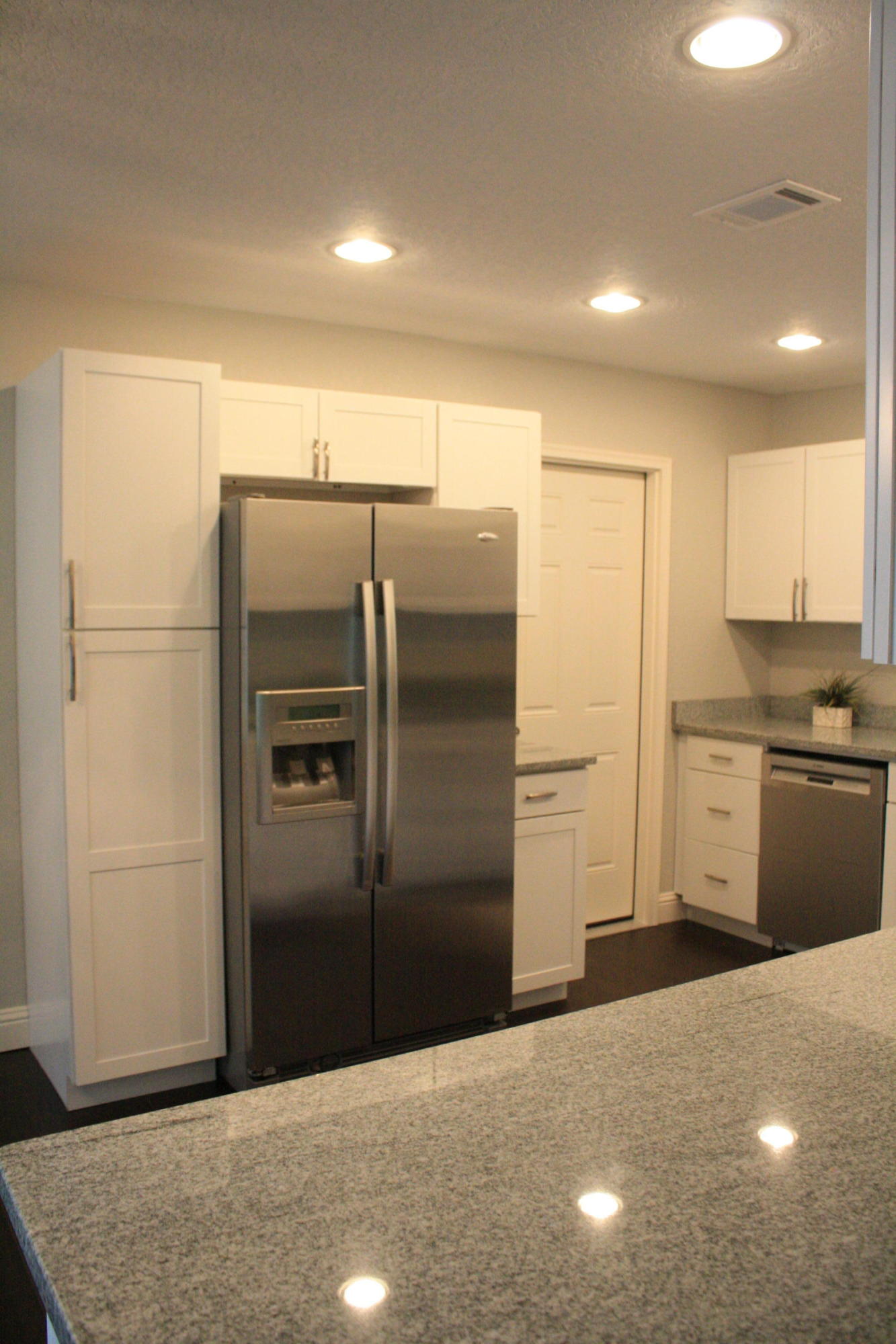 PINEWOOD ESTATES - Residential