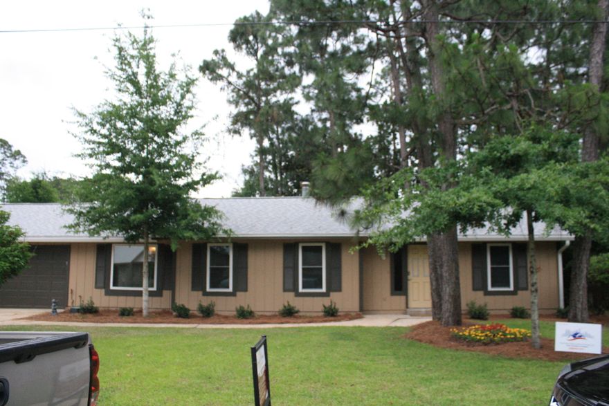 MUST SEE!!! Won't last long!! Spectacular completely renovated, move in ready home in sought after neighborhood in the heart of Niceville. Wonderful floor plans with gorgeous kitchen and bathrooms. Roof and windows were replaced in 2012. Gas water heater and stove, A/C heat pump and gas furnace were replaced in 2013. Nest Smart Wifi Thermostat. Home has all copper wiring. Complete remodeling features engineered wood, tile & new carpet flooring, baseboards, stainless appliances, plumbing fixtures, blinds, lighting, new cabinets, granite countertops, kitchen pantry, scraped and textured ceilings and walls in agreeably gray paint color. Gorgeous guest baths with new vanities and granite tops. Master bath has custom walk in shower with marble lined tile & double bowl vanity.