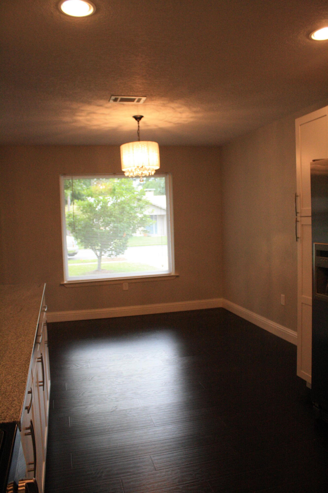 PINEWOOD ESTATES - Residential