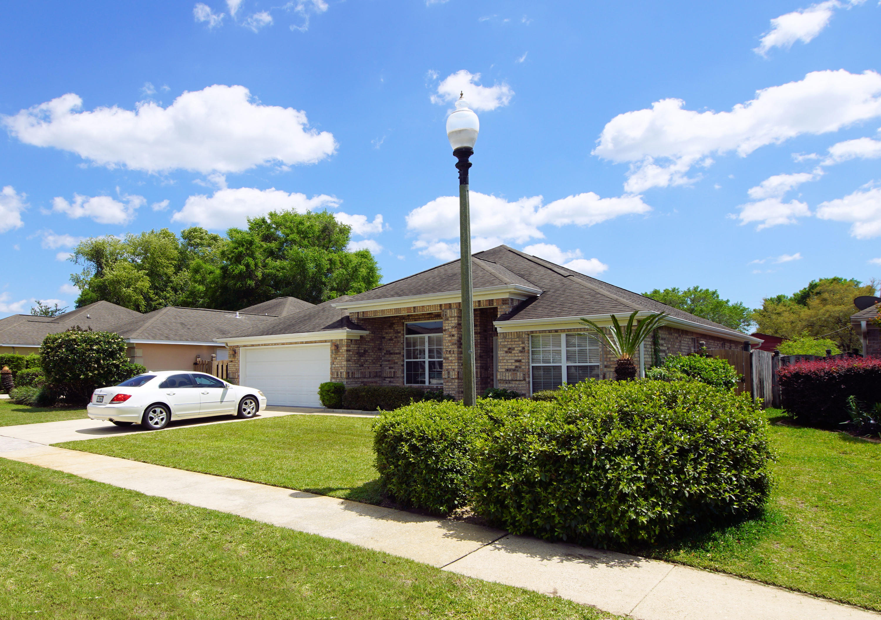 BRIDGEPORT COLONY - Residential