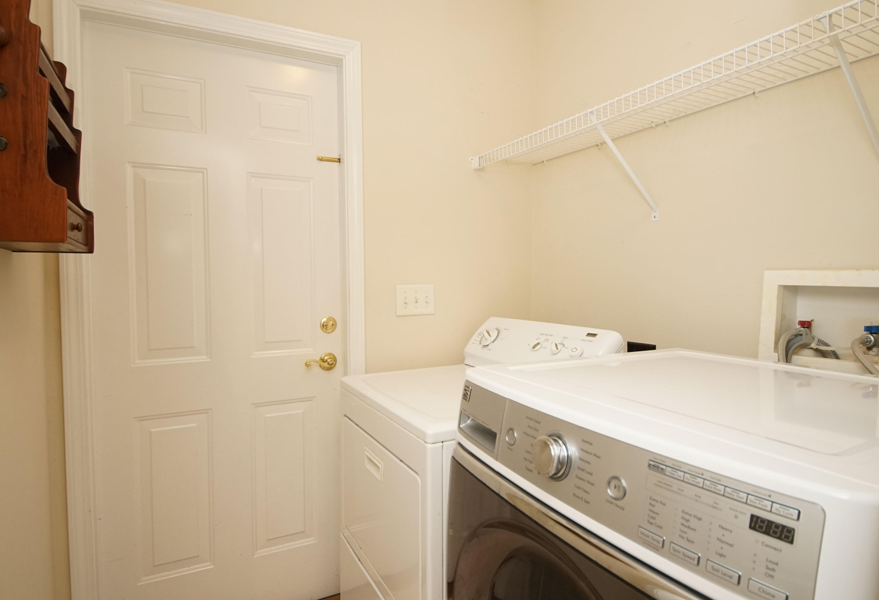 BRIDGEPORT COLONY - Residential