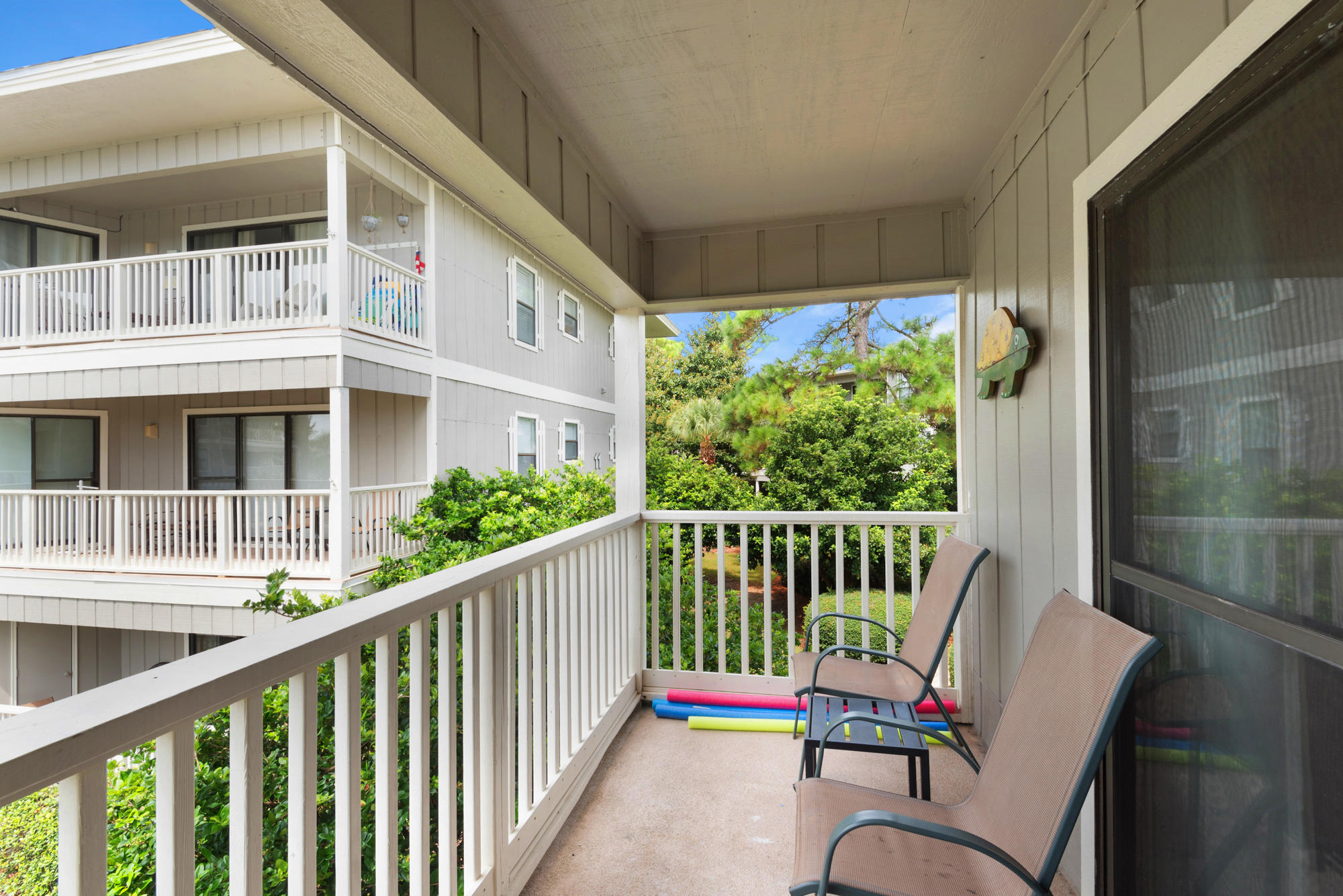 BEACHWOOD VILLAS CONDO - Residential