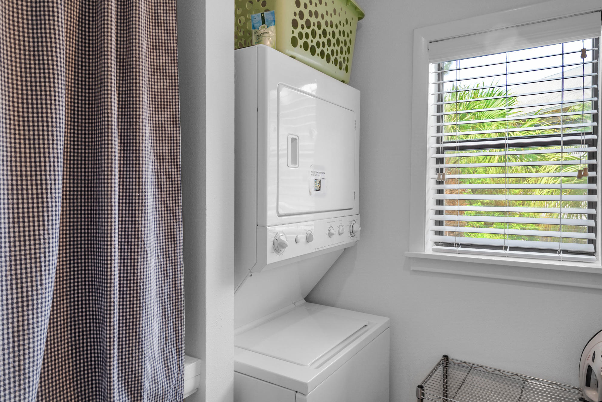 BEACHWOOD VILLAS CONDO - Residential