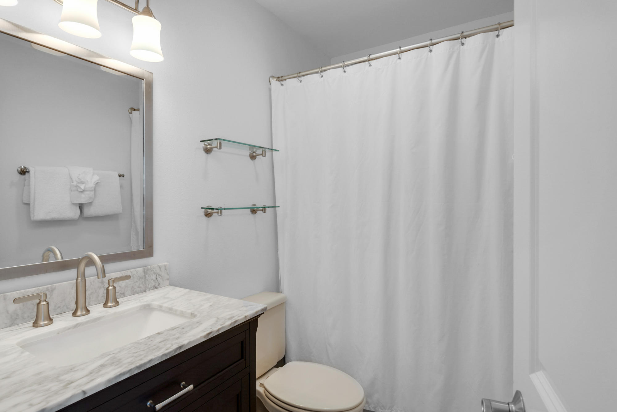 BEACHWOOD VILLAS CONDO - Residential