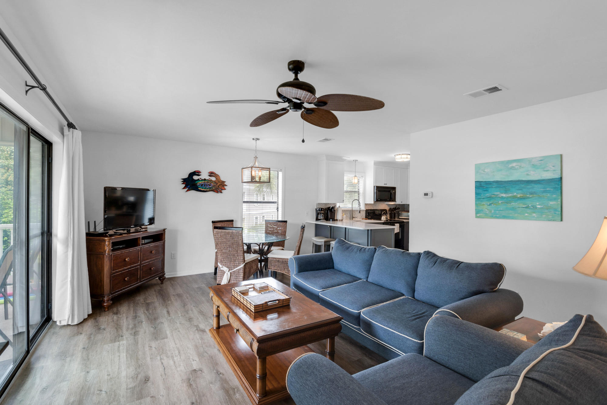 BEACHWOOD VILLAS CONDO - Residential