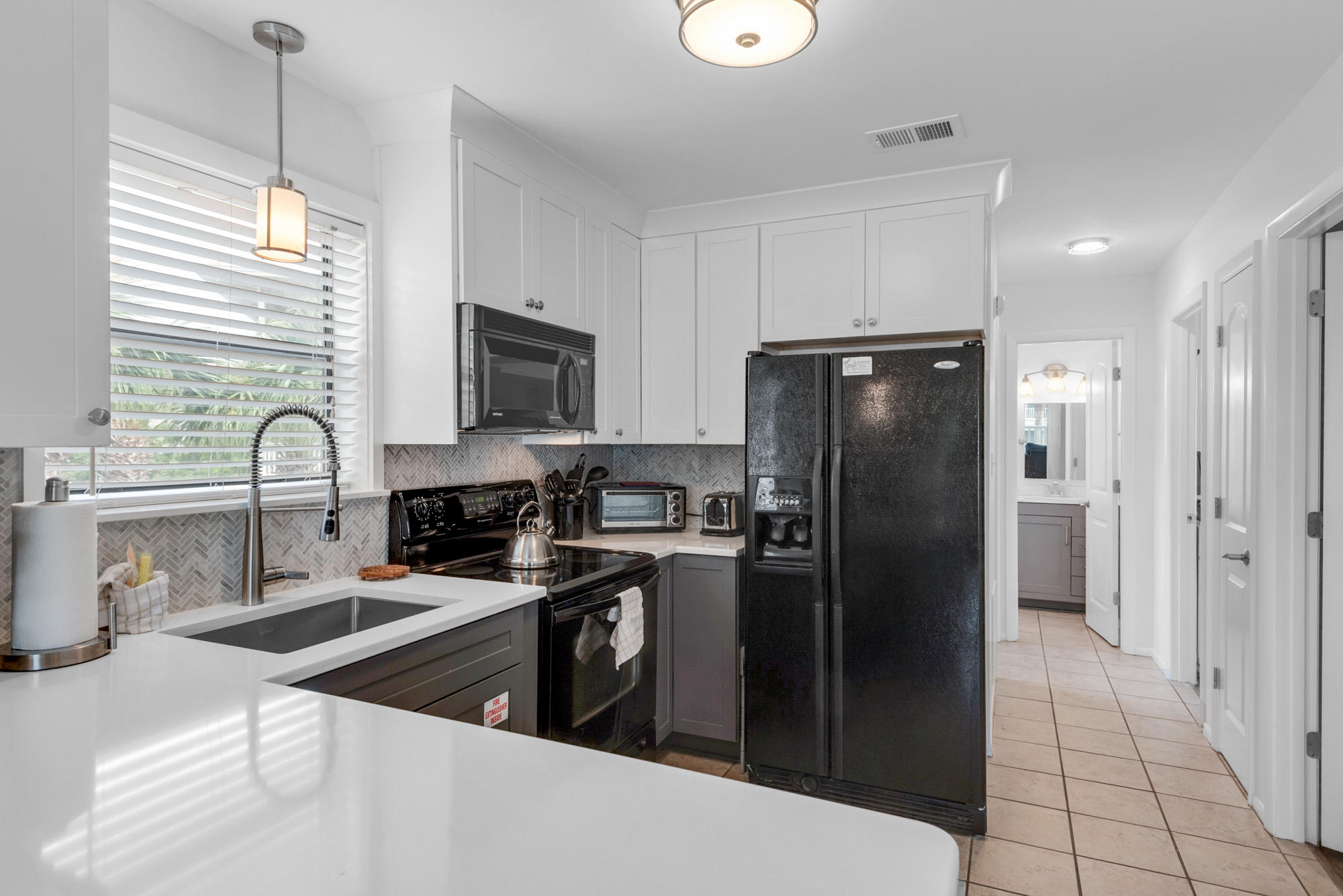 BEACHWOOD VILLAS CONDO - Residential