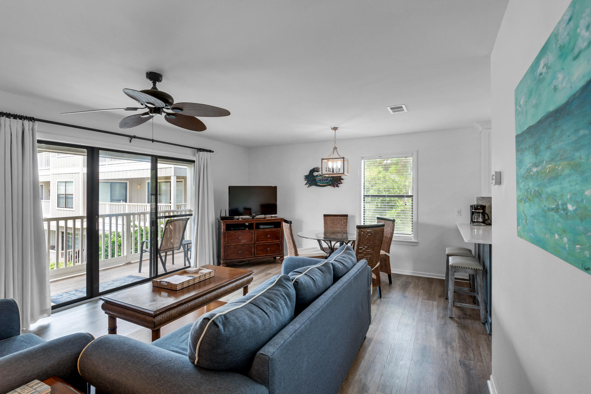 BEACHWOOD VILLAS CONDO - Residential