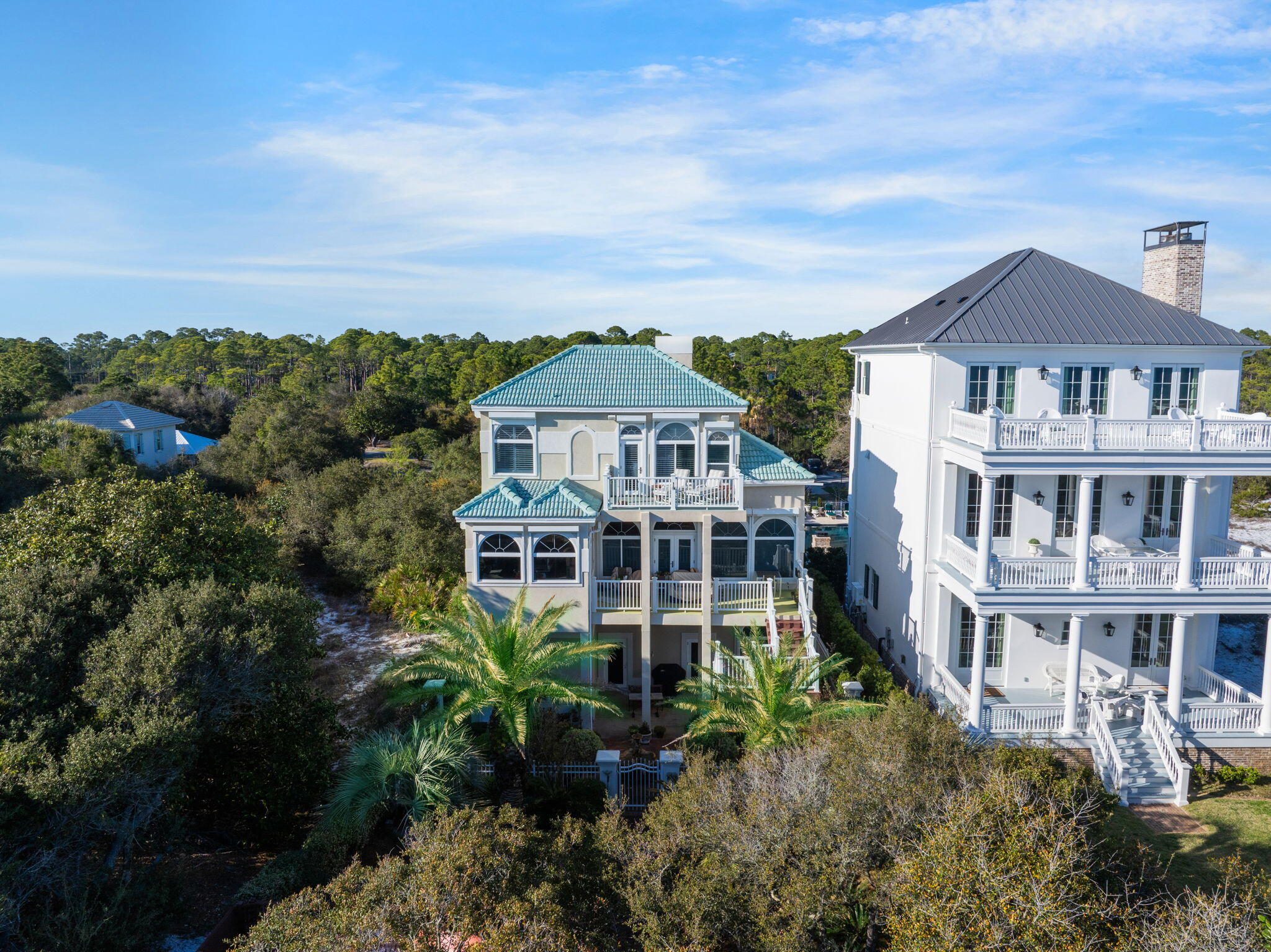 SECLUSION DUNES - Residential