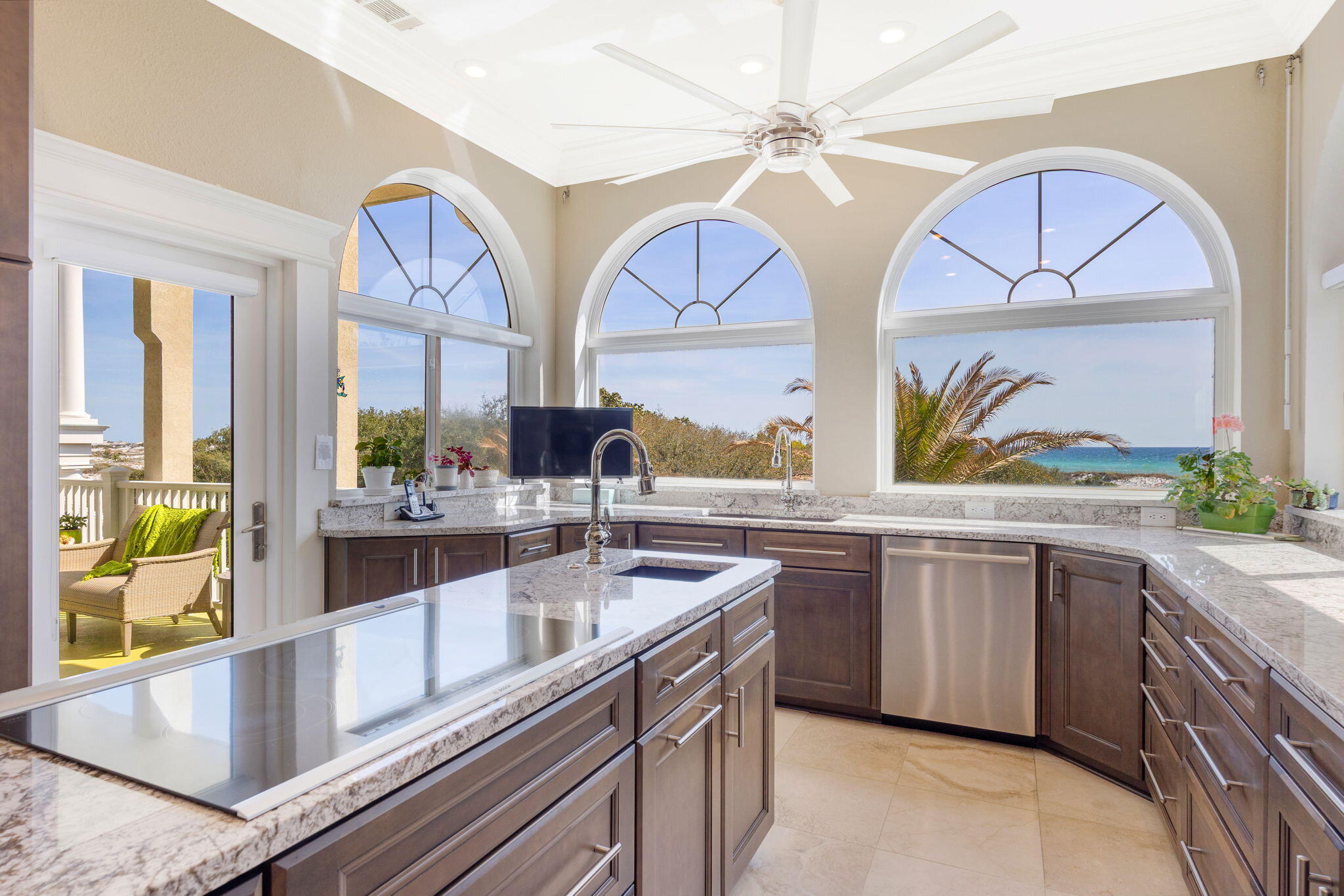 SECLUSION DUNES - Residential