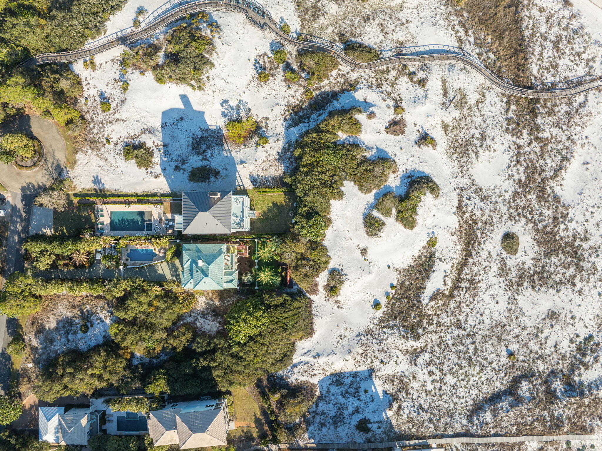 SECLUSION DUNES - Residential
