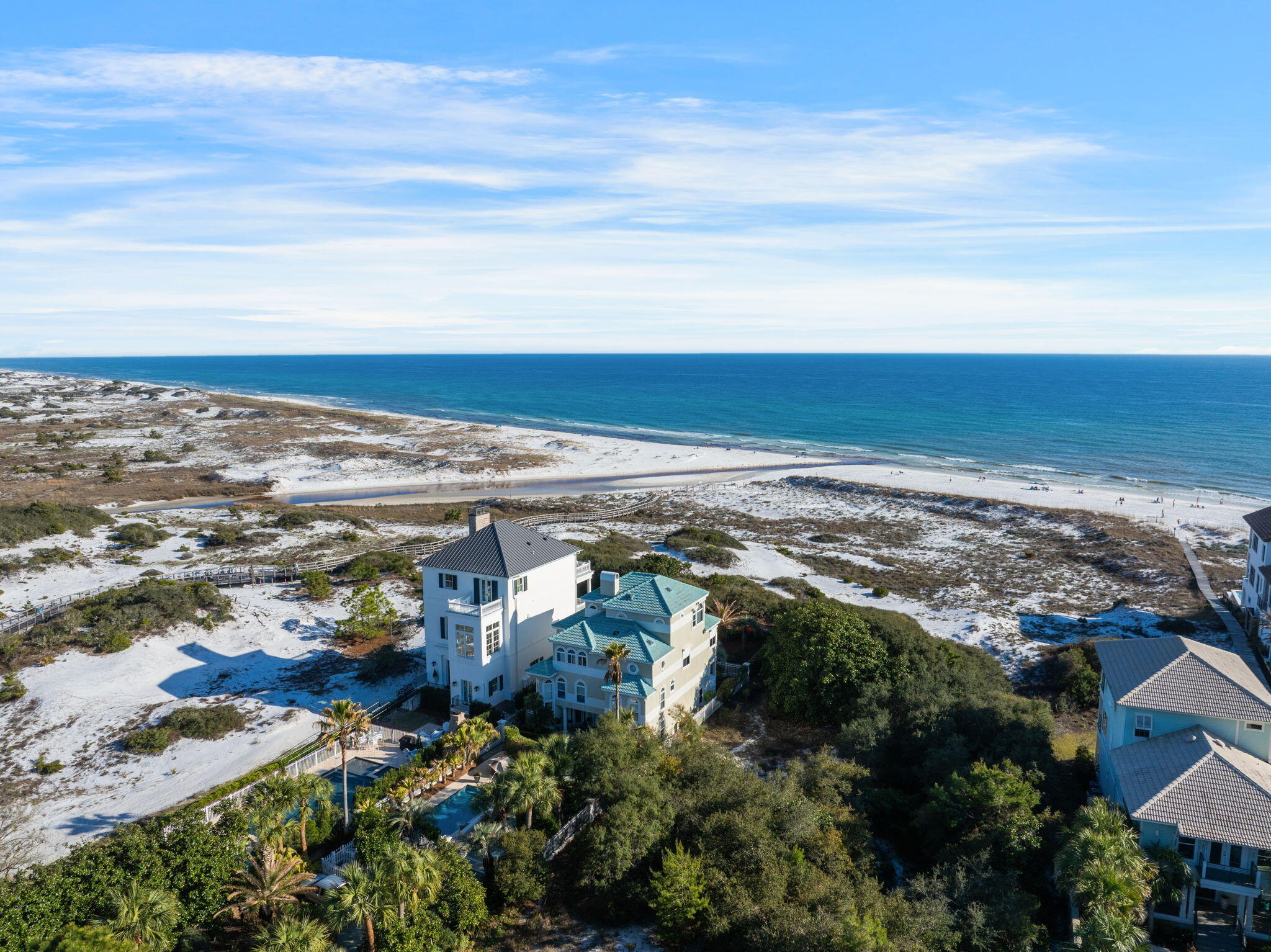 SECLUSION DUNES - Residential