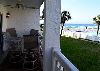 EL MATADOR CONDO - Residential