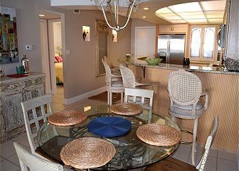 EL MATADOR CONDO - Residential