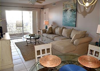 EL MATADOR CONDO - Residential