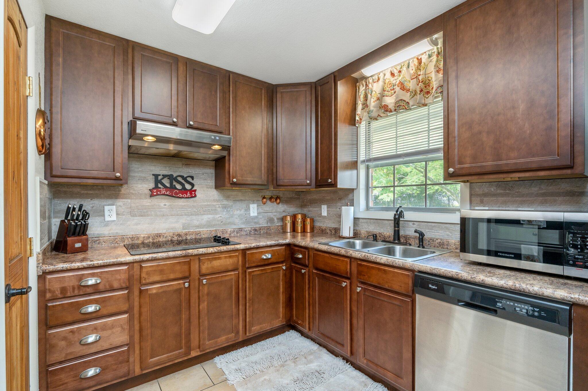 OAKCREST F & G PLAT 4 - Residential