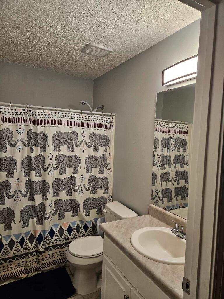 STEEPLECHASE PH 2 - Residential Lease