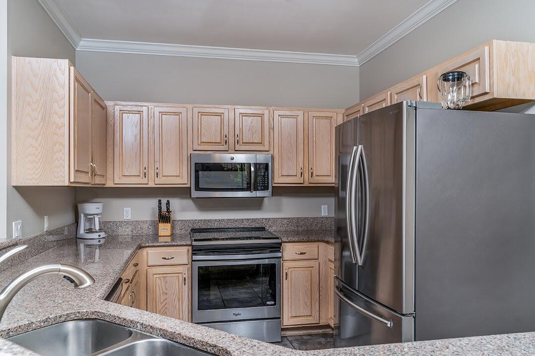 EMERALD SHORES OF SOUTH WALTON - Residential