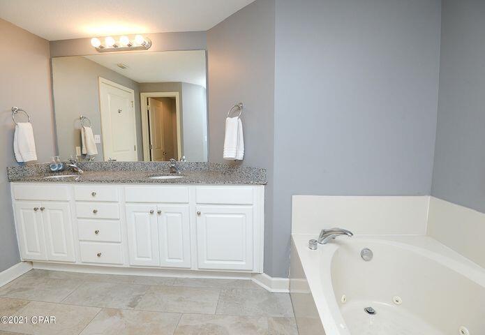 GRANDVIEW EAST - Residential