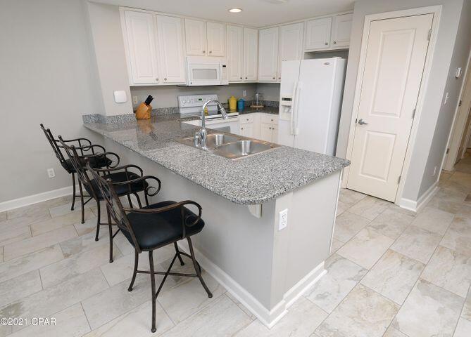 GRANDVIEW EAST - Residential