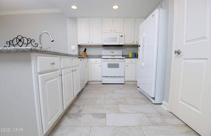 GRANDVIEW EAST - Residential