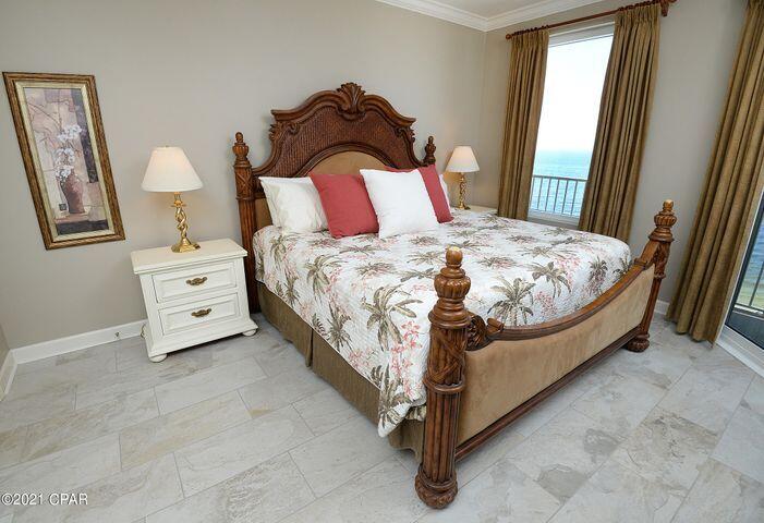 GRANDVIEW EAST - Residential