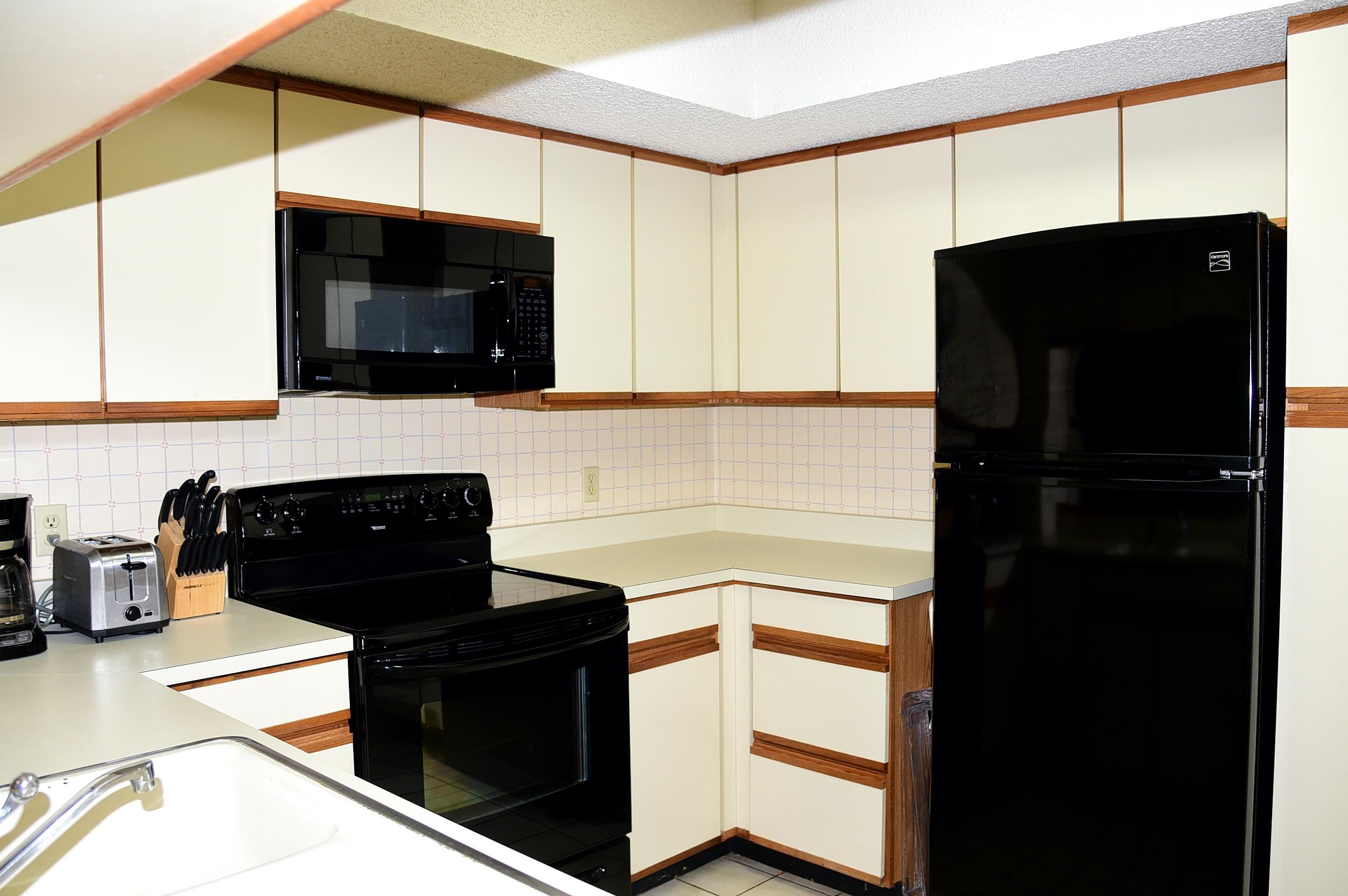 GLENEAGLES - Residential Lease