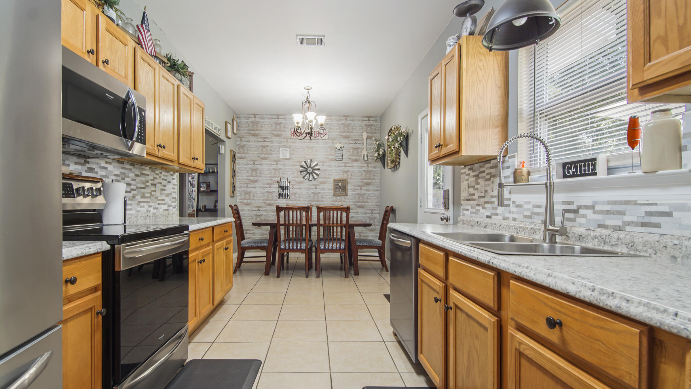 DEFUNIAK SPRINGS TOWN OF - Residential