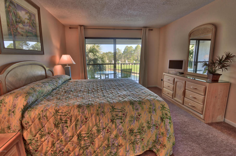 Edgewater Golf Villas V-A - Residential