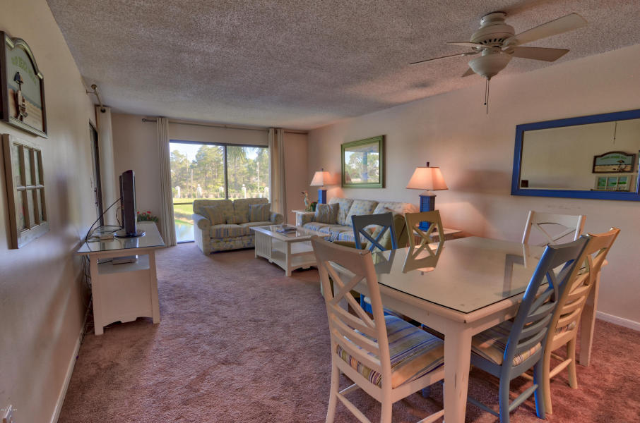 Edgewater Golf Villas V-A - Residential