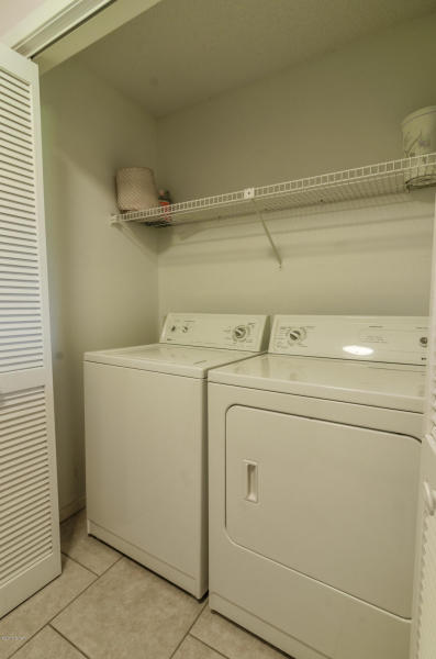 Edgewater Golf Villas V-A - Residential