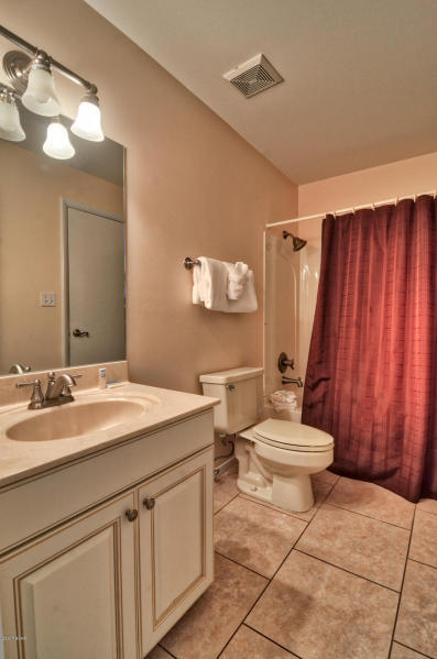 Edgewater Golf Villas V-A - Residential