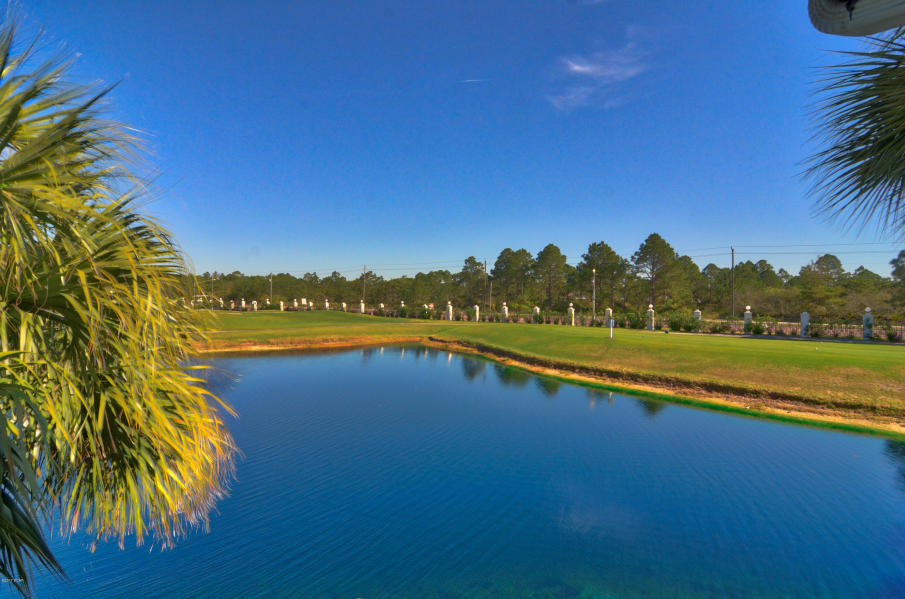 Edgewater Golf Villas V-A - Residential