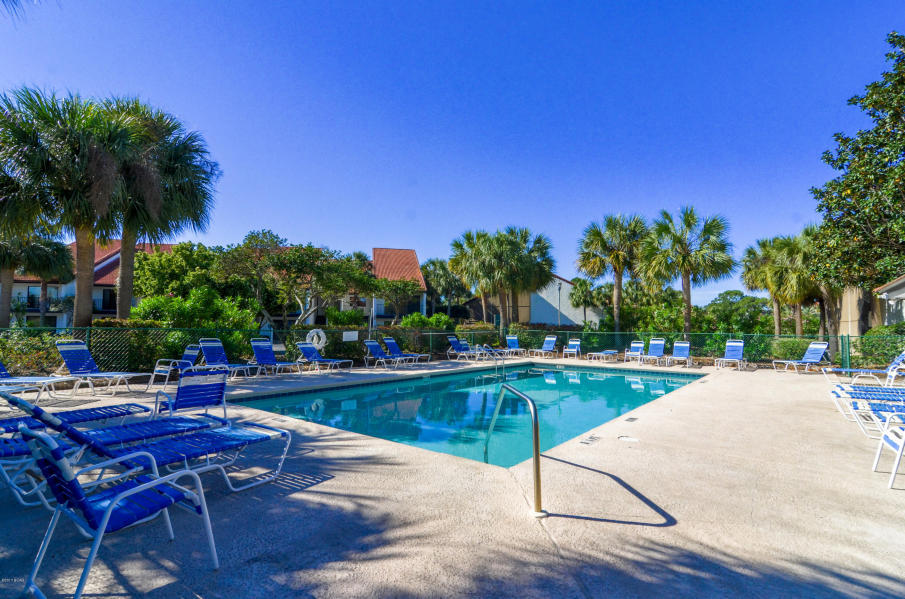 Edgewater Golf Villas V-A - Residential