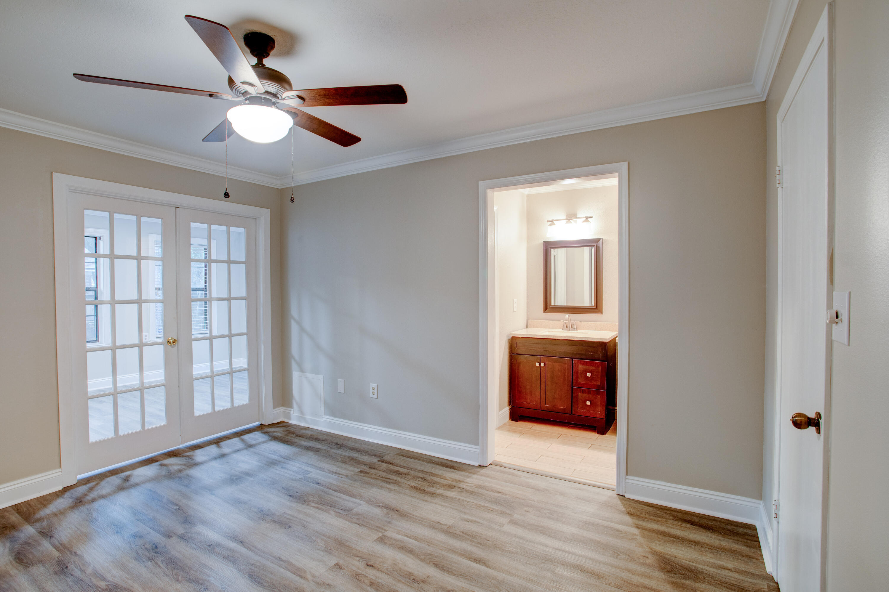 COUNTRYVIEW ESTATES 1ST ADDN - Residential