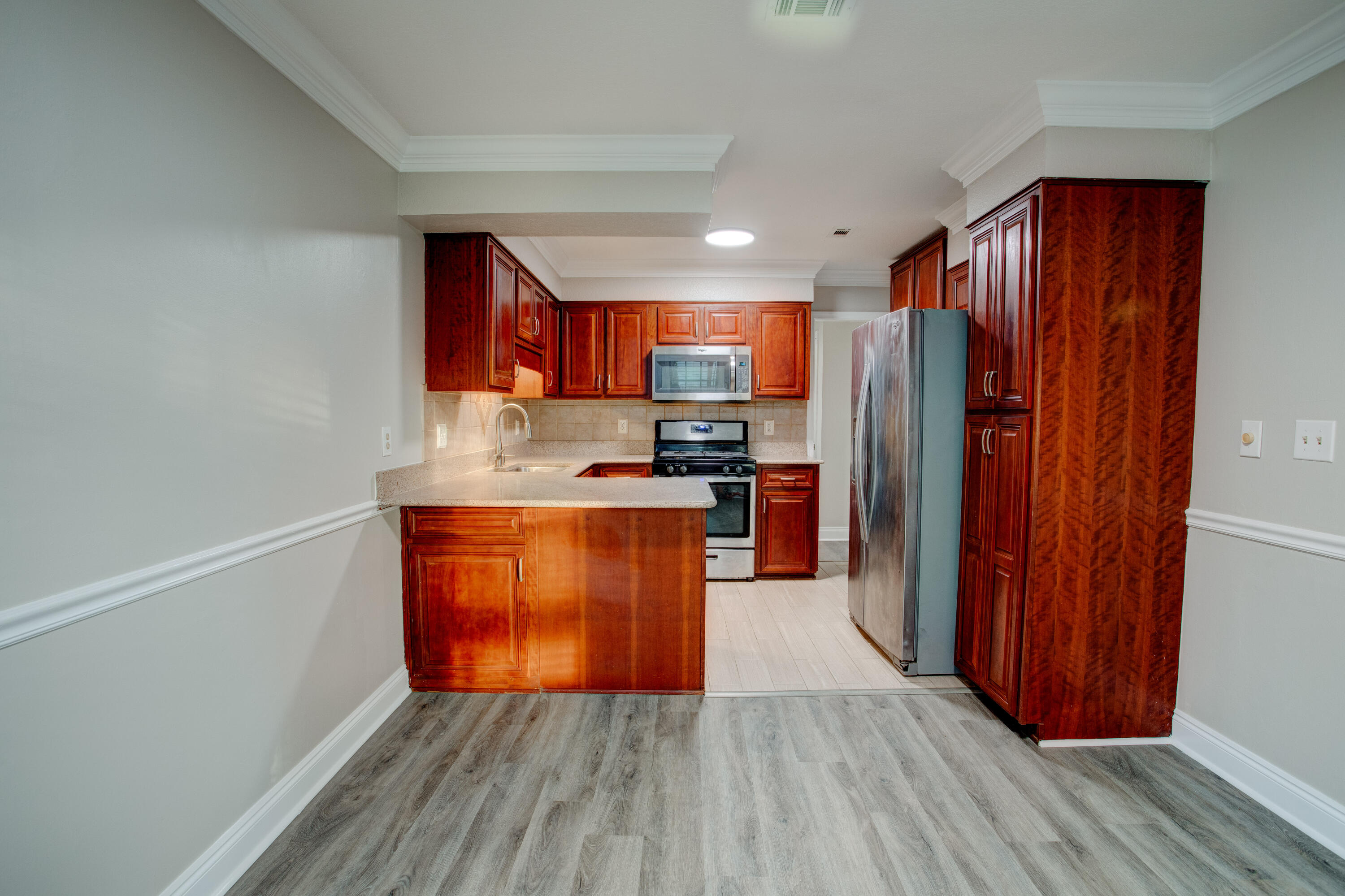 COUNTRYVIEW ESTATES 1ST ADDN - Residential