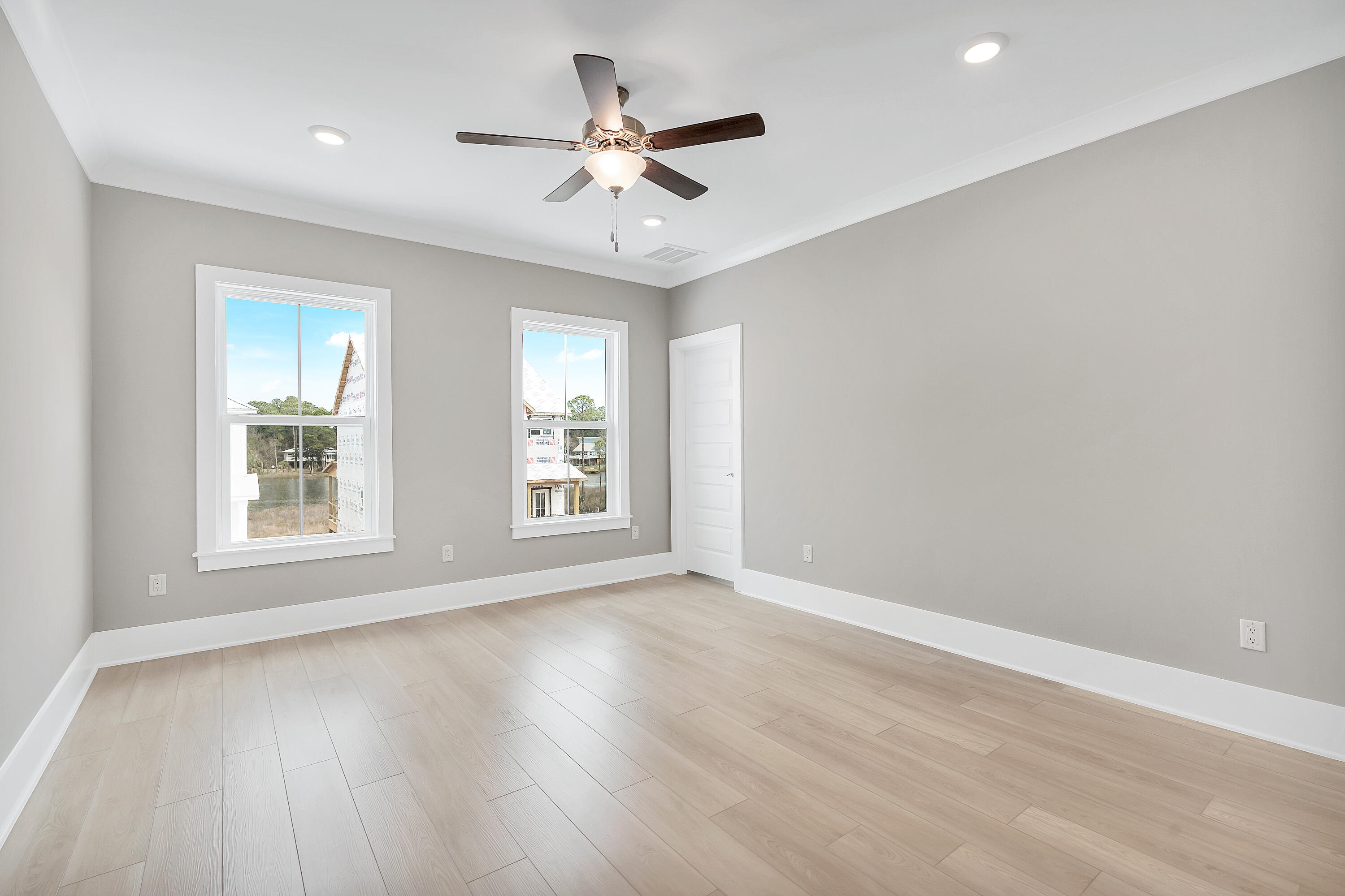 Cessna Village - Residential