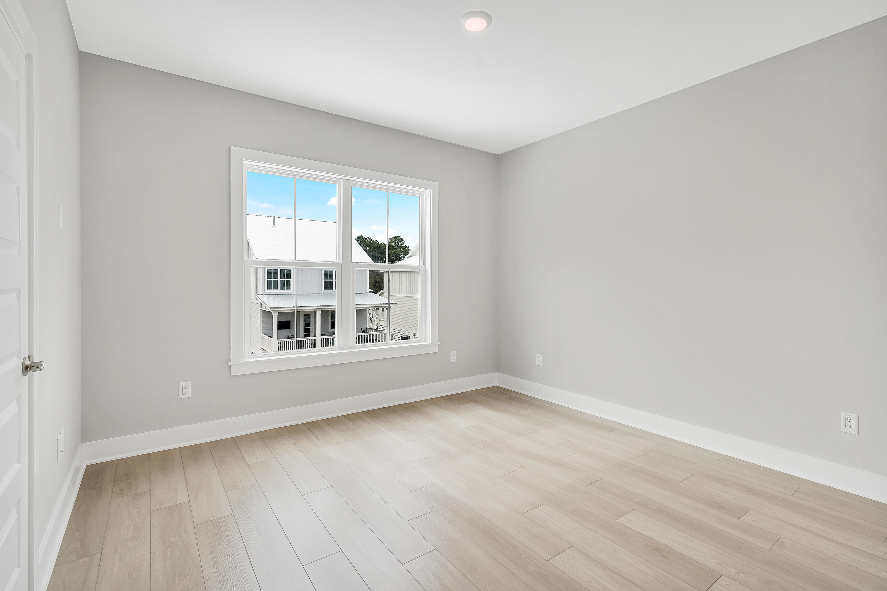 Cessna Village - Residential