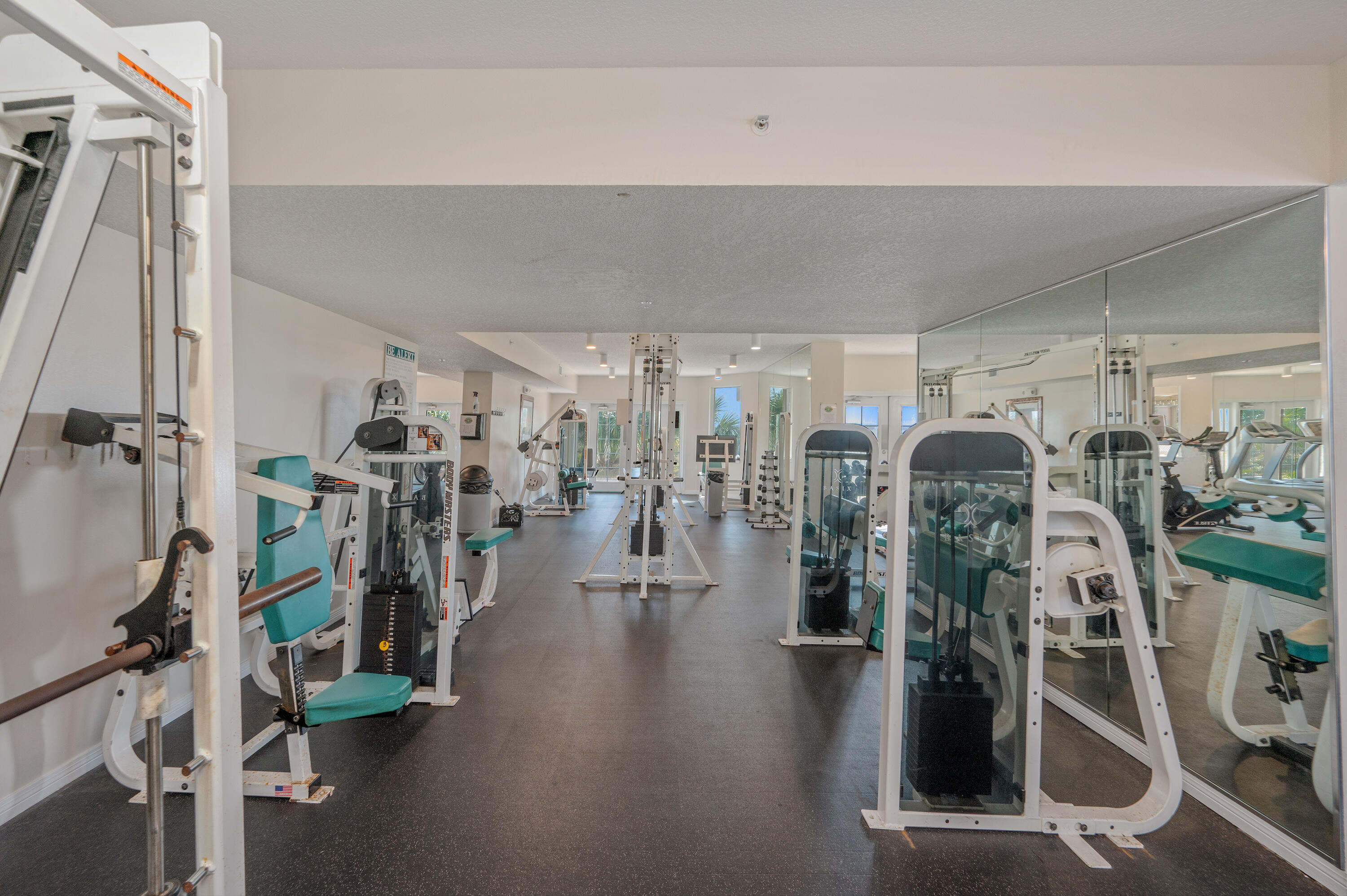 DESTIN WEST GULFSIDE VILLAS - Residential