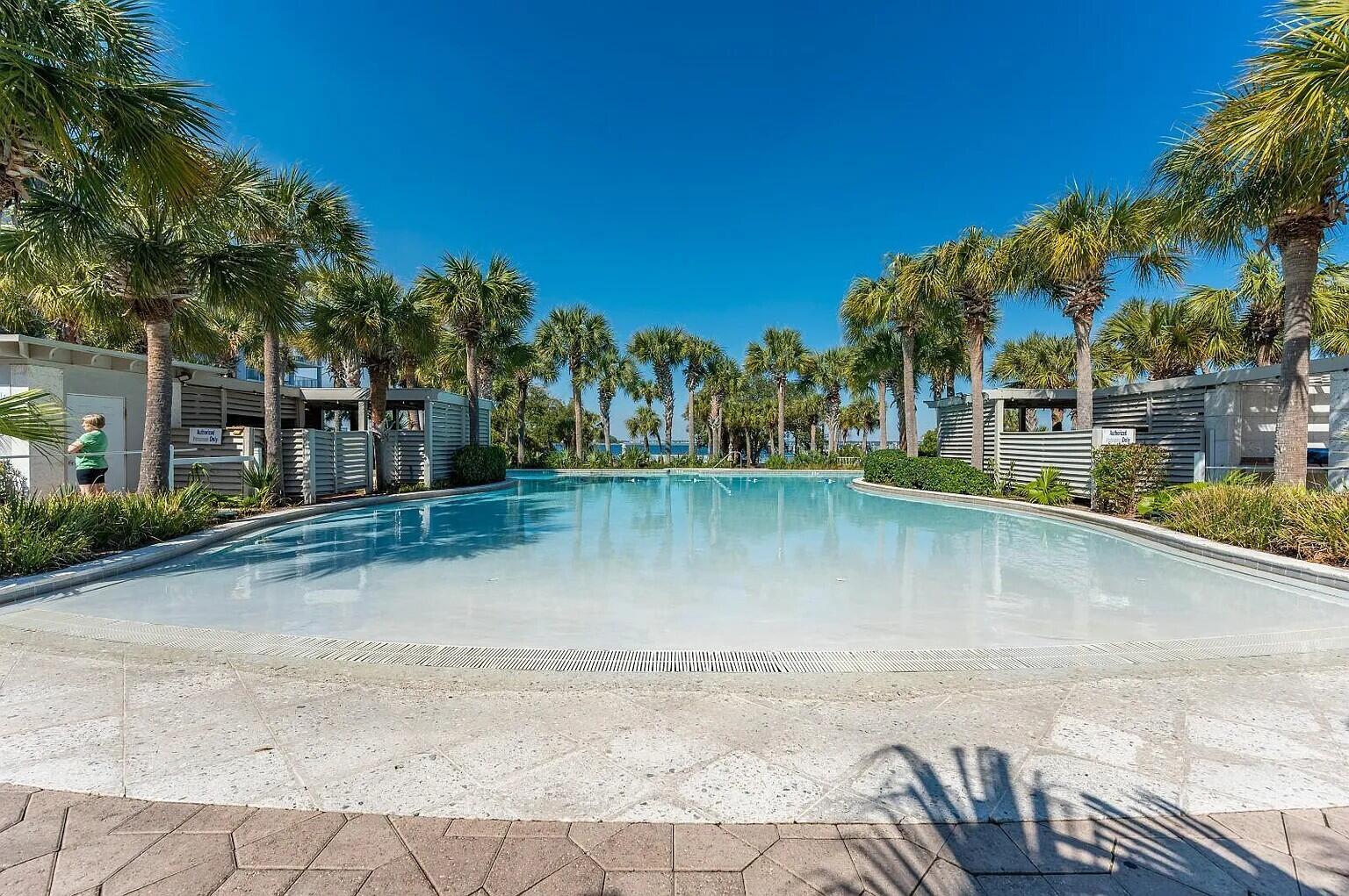 DESTIN WEST GULFSIDE VILLAS - Residential