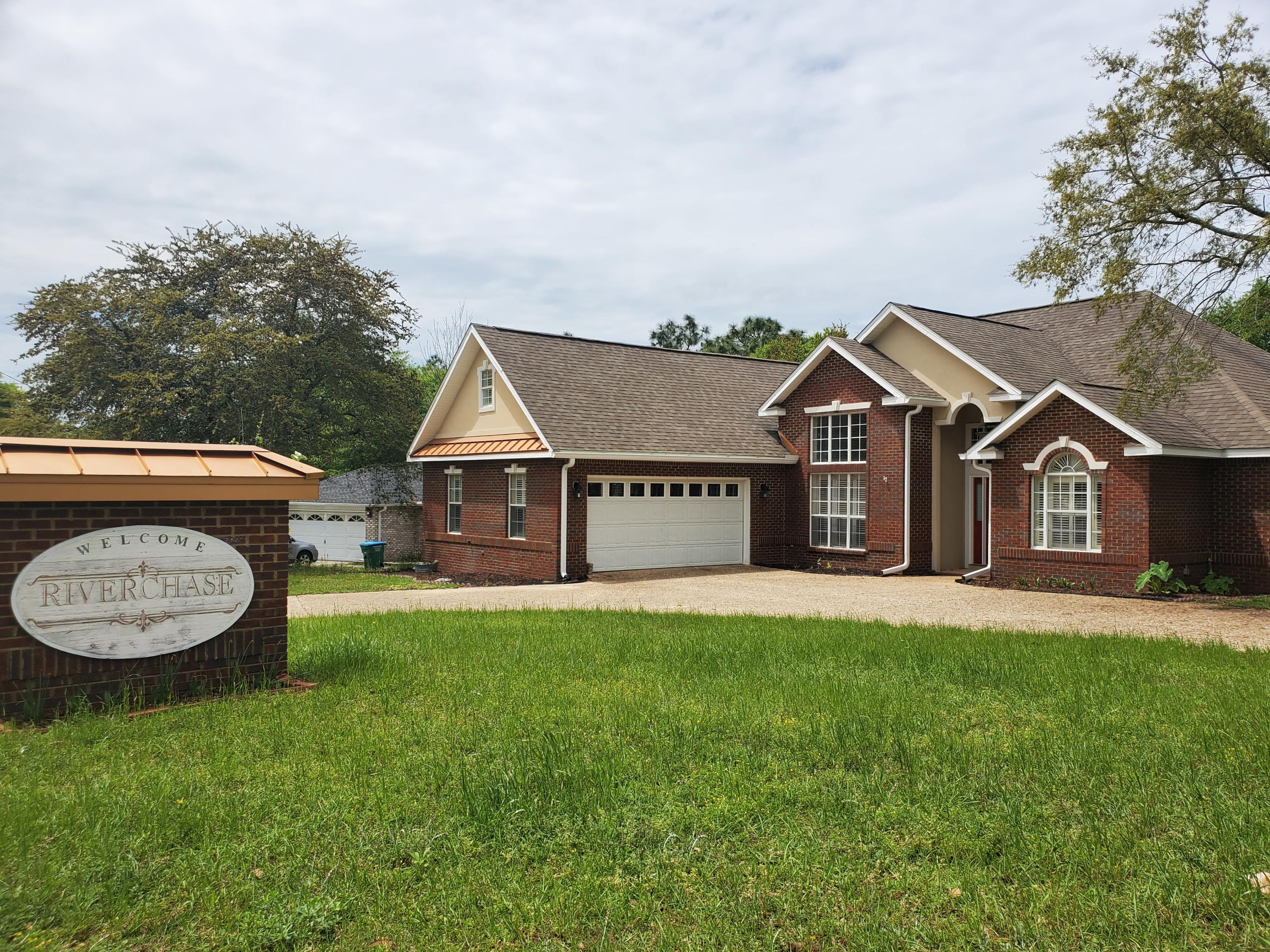 RIVERCHASE S/D PH 2 - Residential Lease