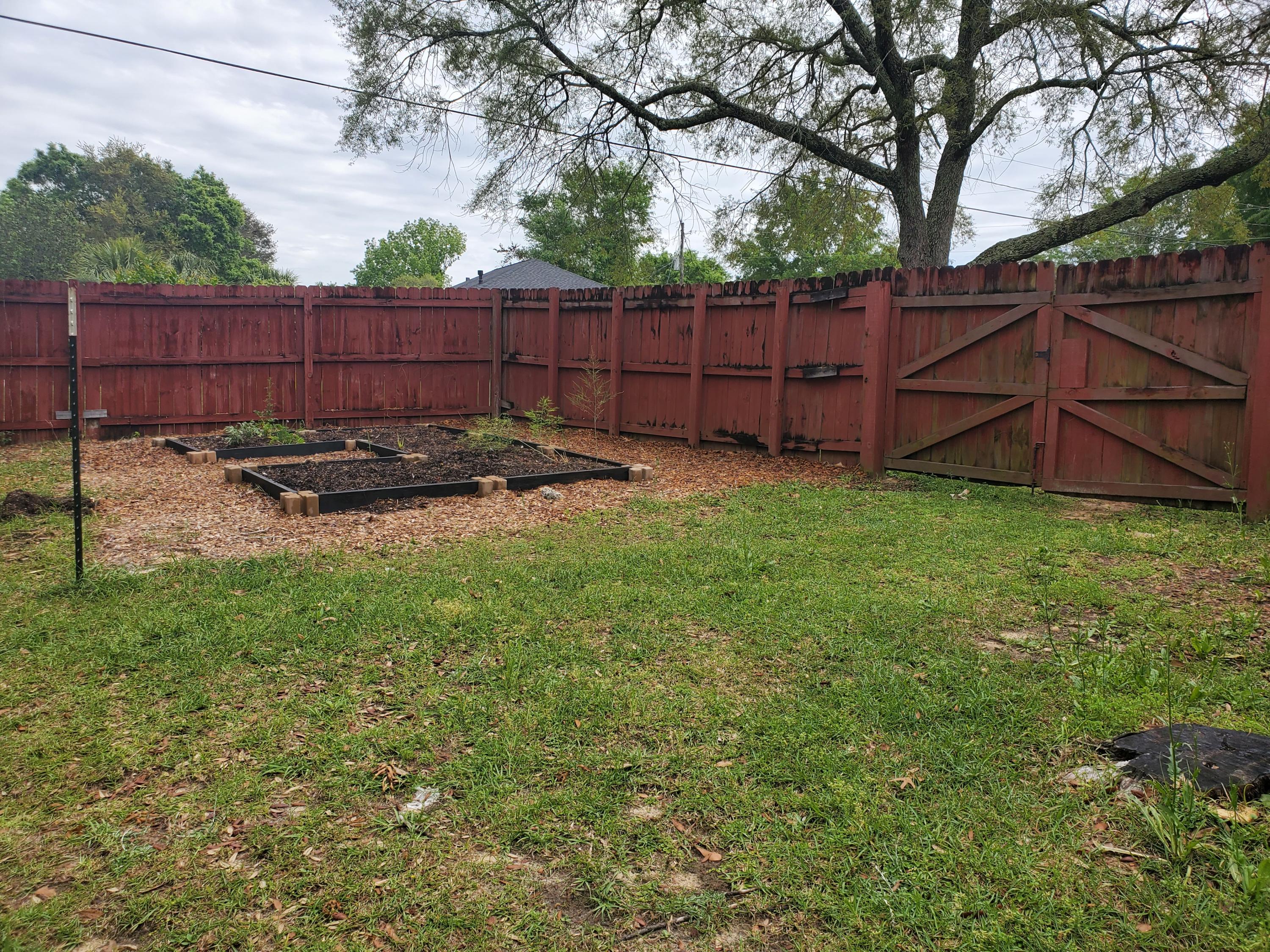 RIVERCHASE S/D PH 2 - Residential Lease