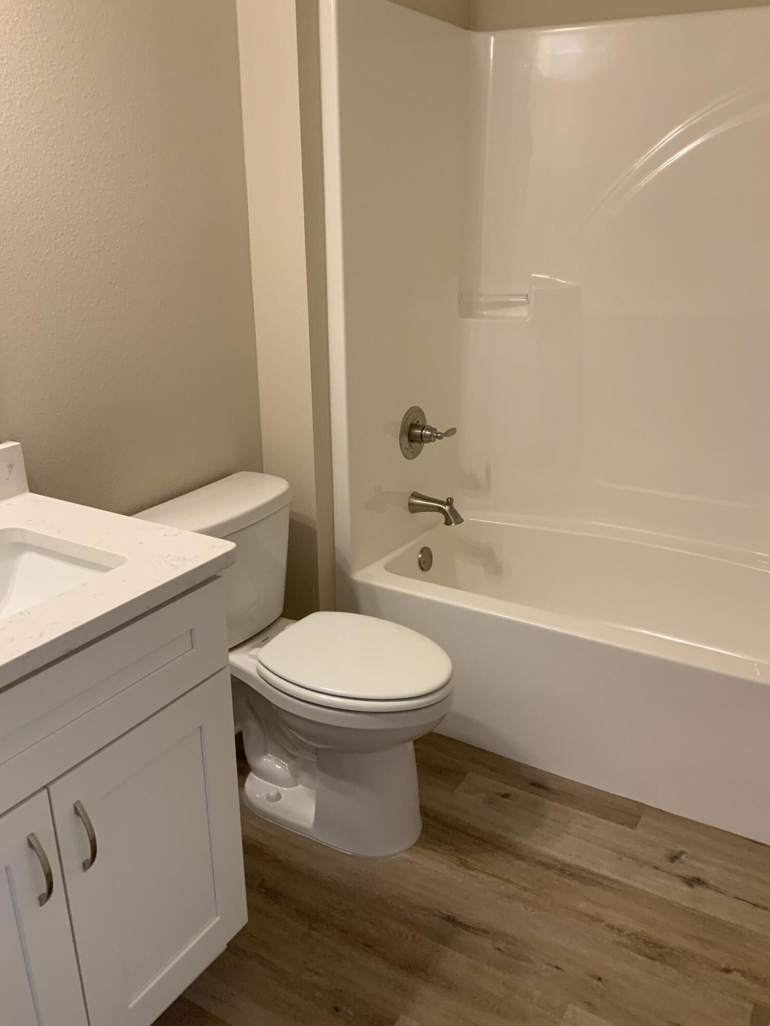 LAUREL OAKS S/D - Residential