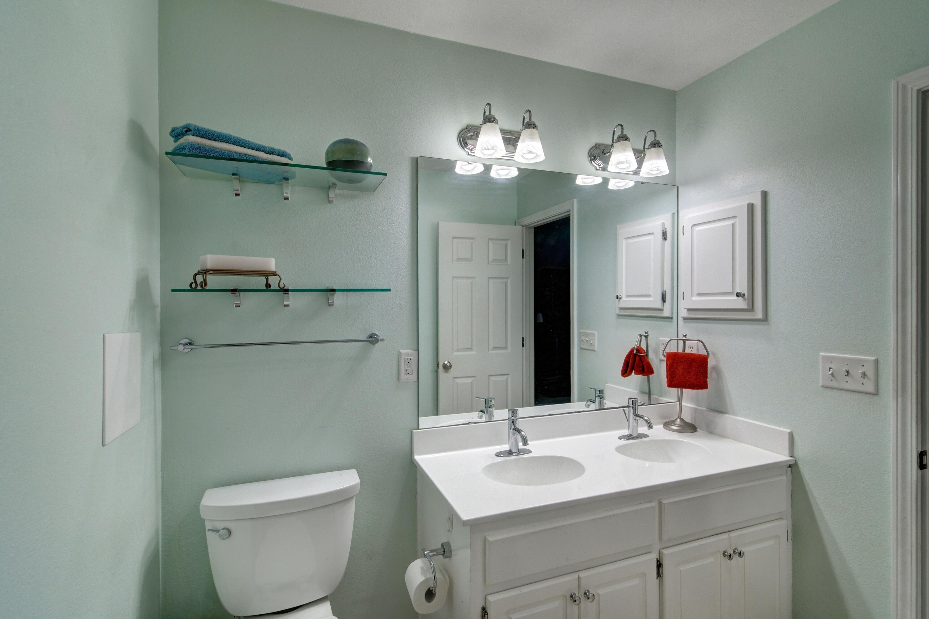 CREETWOODS - Residential