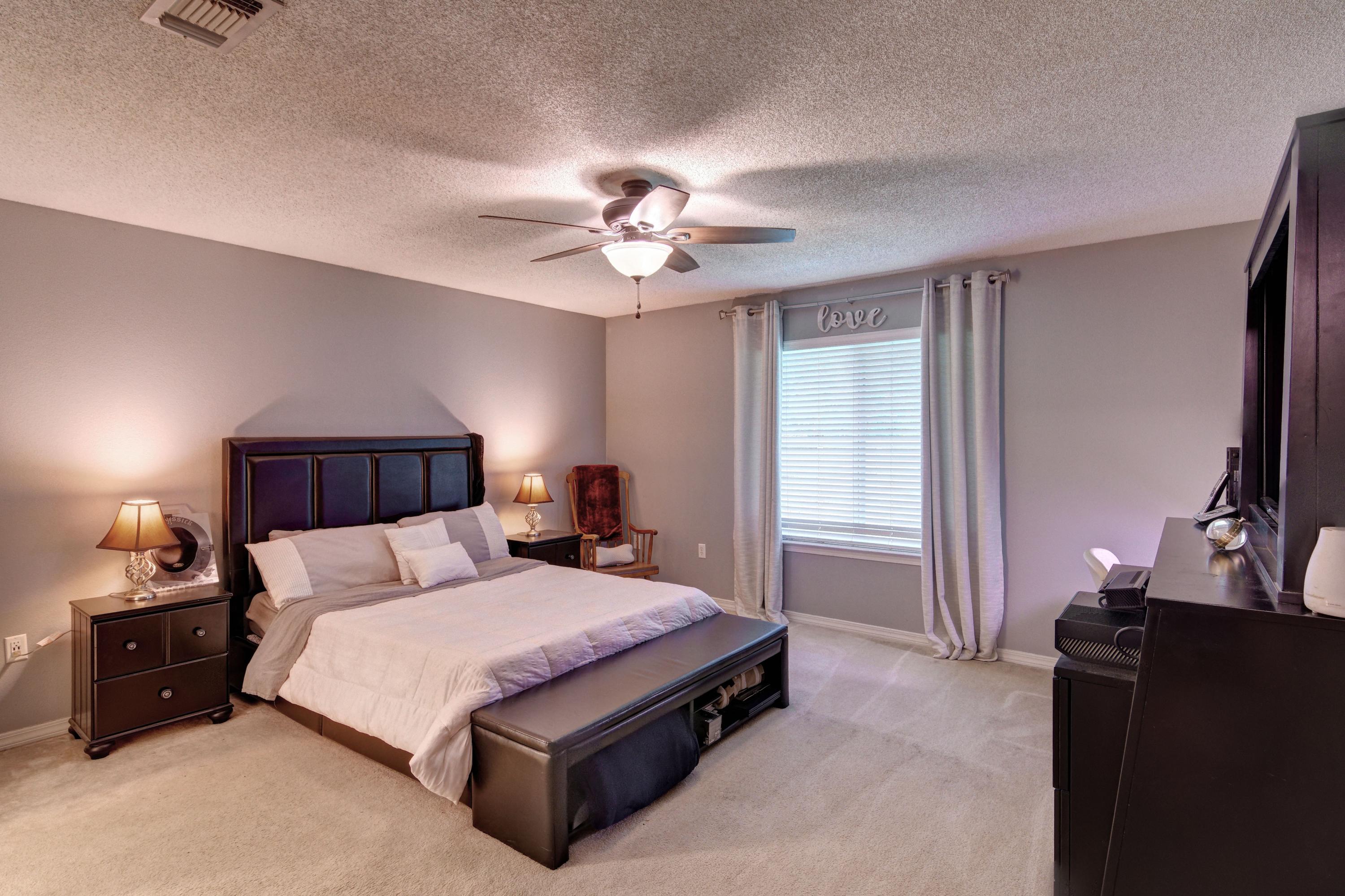 CREETWOODS - Residential